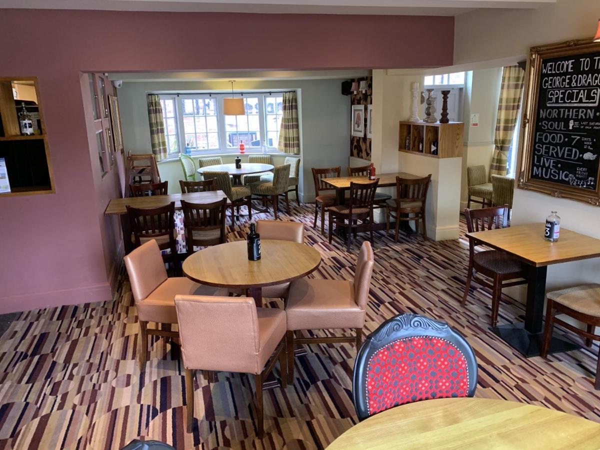 Tarvin George And Dragon Bed & Breakfast エクステリア 写真